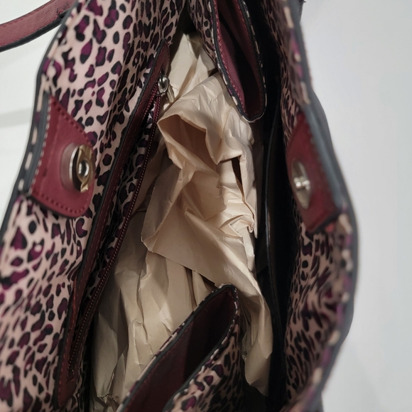 NWOT David Jones Paris Burgandy Handbag - Picture 2 of 5